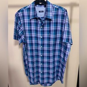 IZod button down men’s shirt, plaid, size L